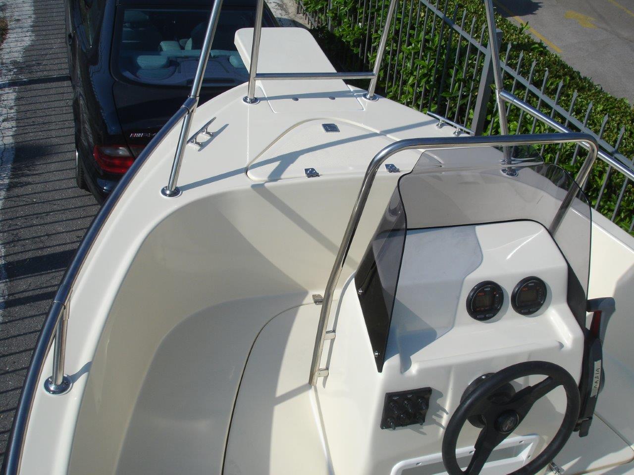 Poseidon 620 Workboat + Honda Outboard