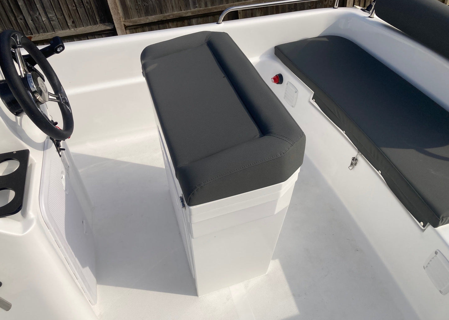 Poseidon Blu Water 170 + Honda Outboard