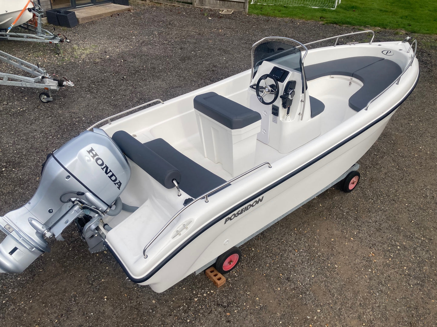 Poseidon Blu Water 185 + Honda BF100