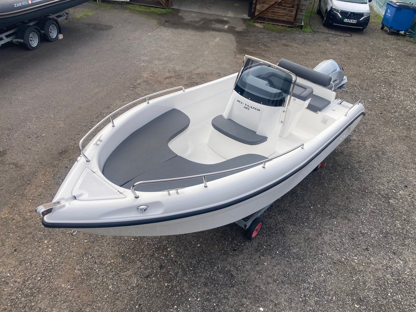 Poseidon Blu Water 185 + Honda BF100
