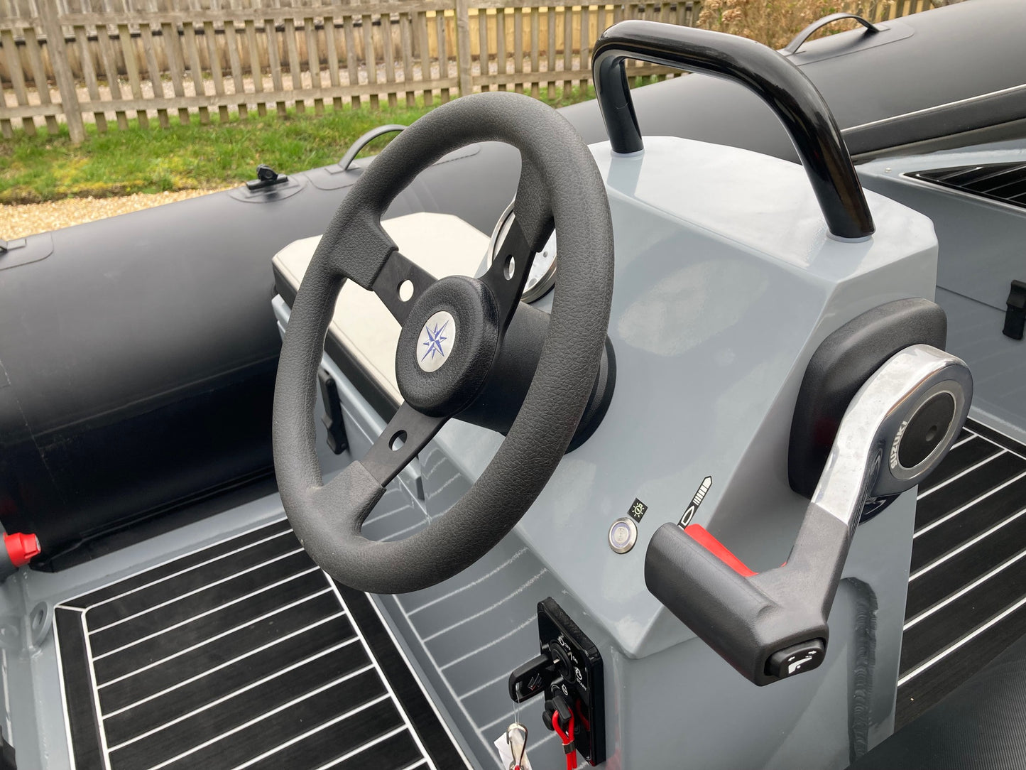 ZAR mini LUX 13 3.9m Console RIB + Honda Outboard