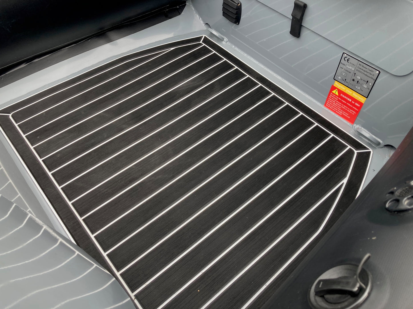 ZAR mini LUX 13 3.9m Console RIB + Honda Outboard