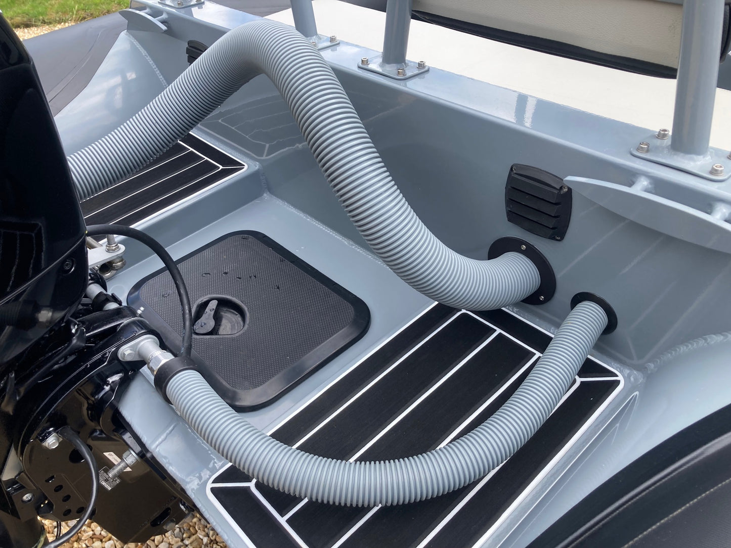 ZAR mini LUX 14 4.2m Console RIB + Honda Outboard