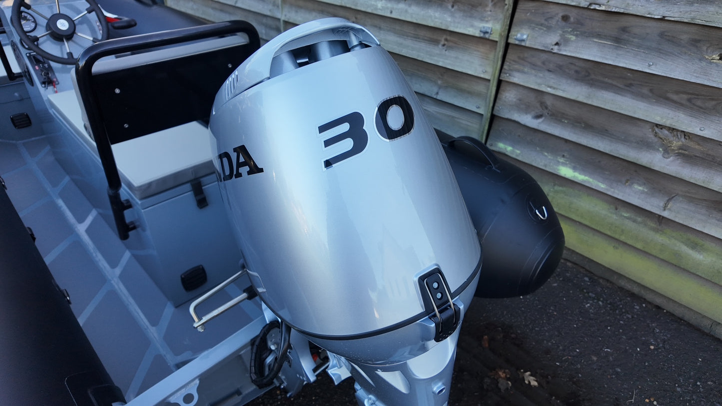ZAR mini RIB 13 3.8m Jockey Console RIB + Honda BF30