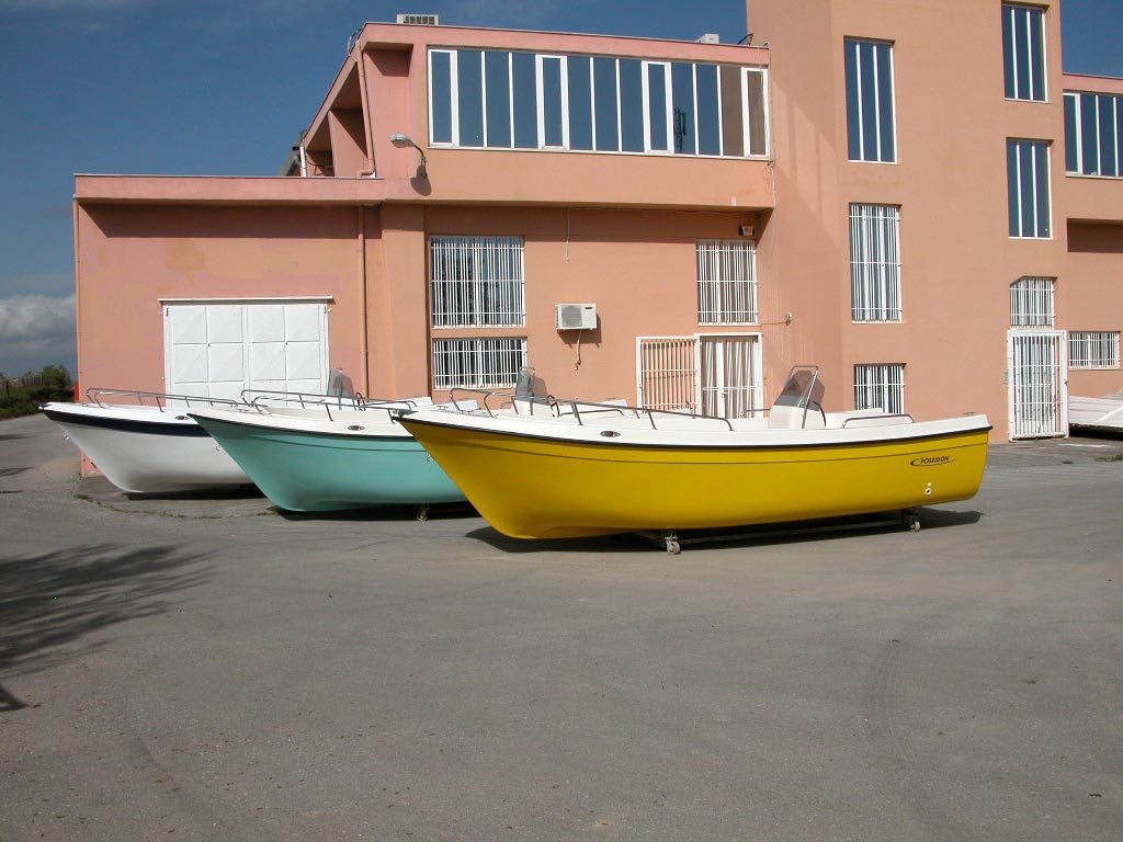 Poseidon 620 Workboat + Honda Outboard