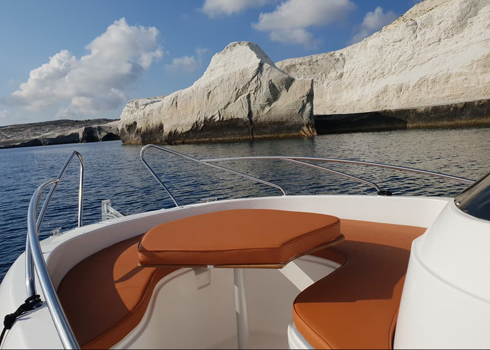 Poseidon Bluewater 640 - BOATSMART