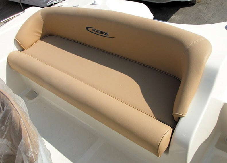 Poseidon Bluewater 640 - BOATSMART