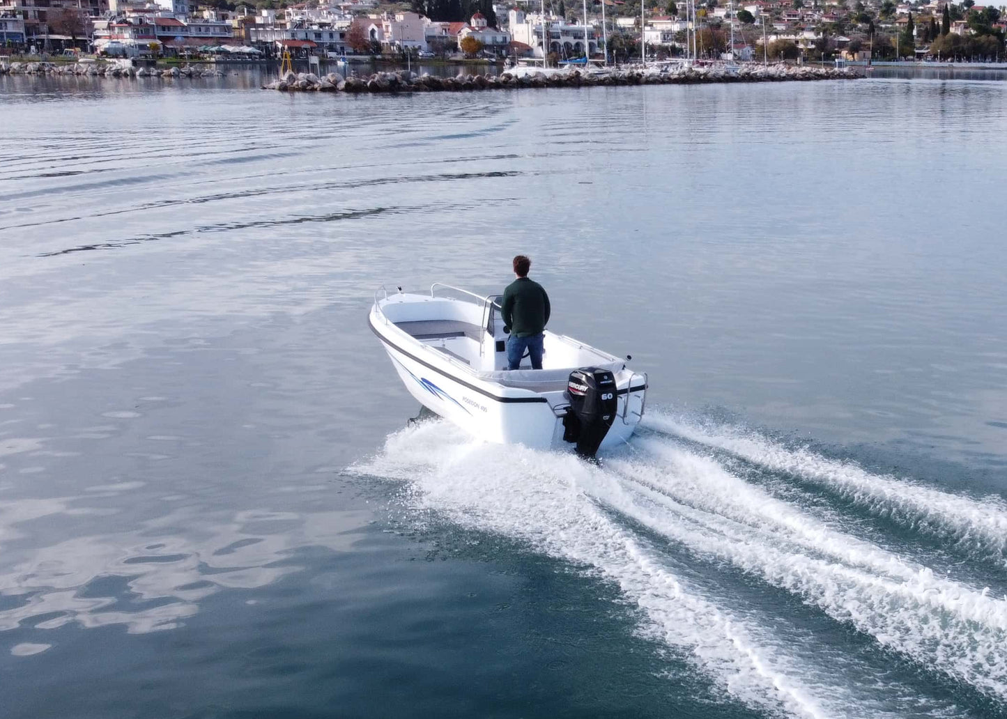 Poseidon Fish 510 T + Honda Outboard