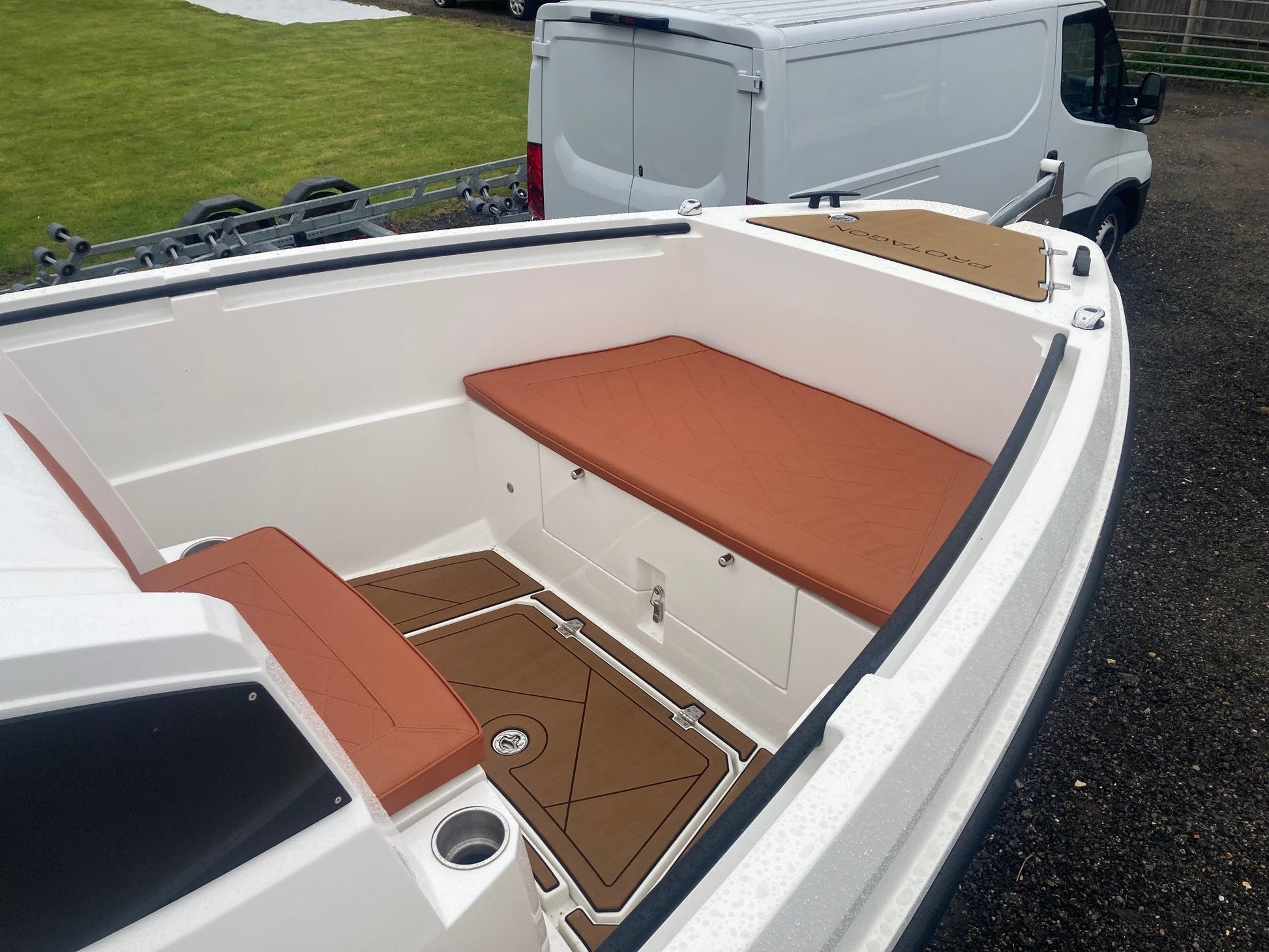 2023 Protagon 25 Space + Honda BF250 - BOATSMART