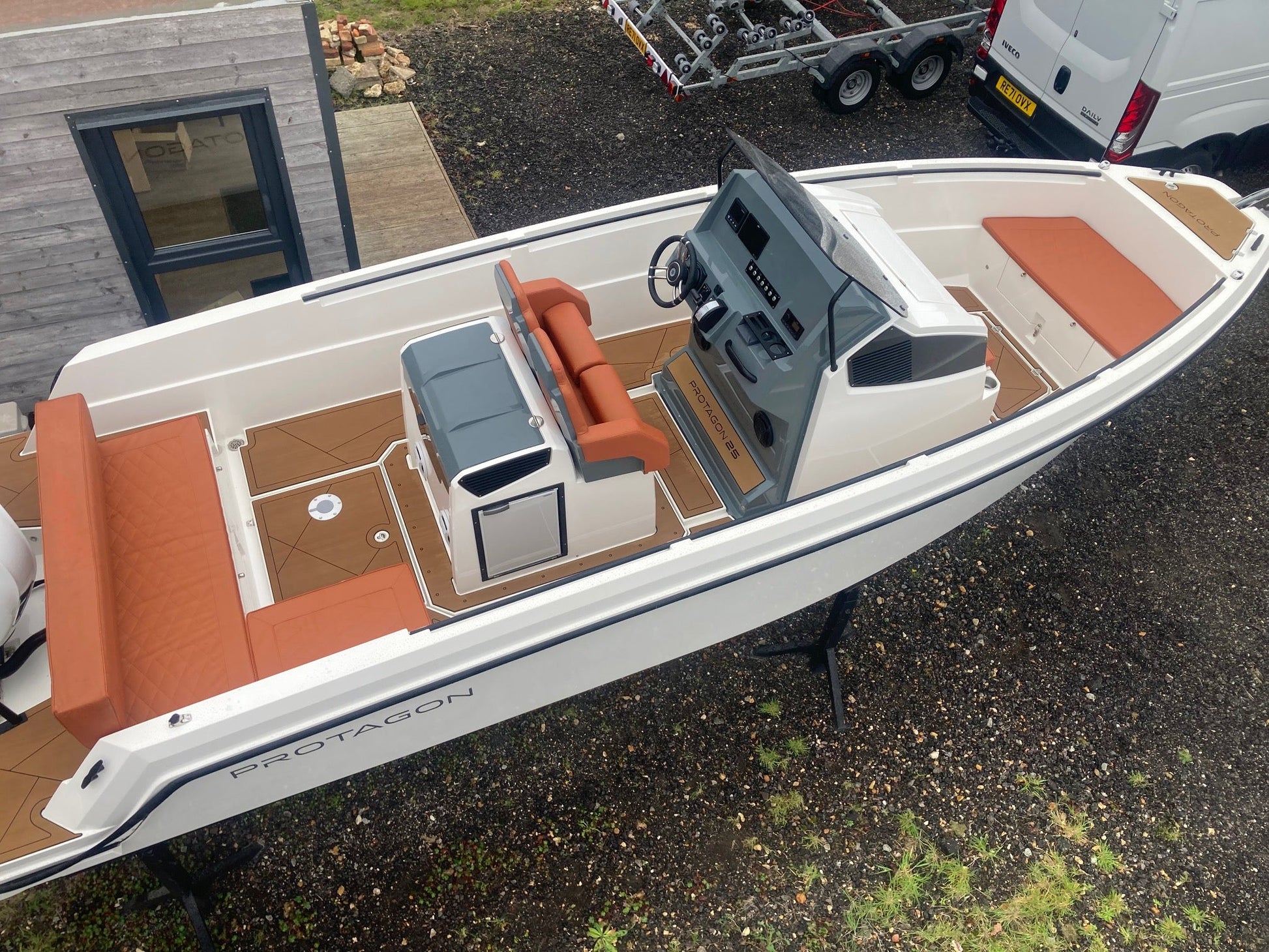 2023 Protagon 25 Space + Honda BF250 - BOATSMART