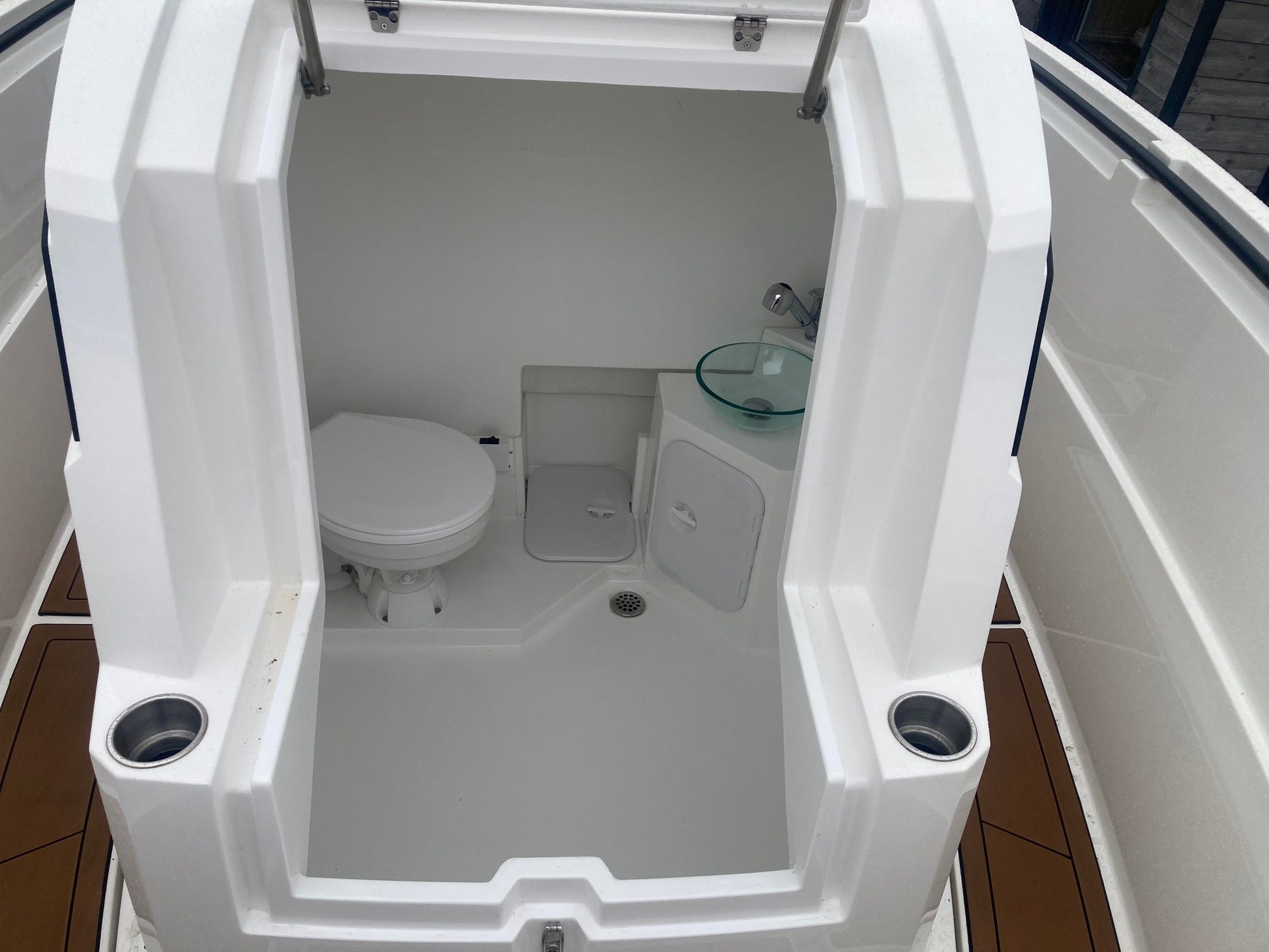 2023 Protagon 25 Space + Honda BF250 - BOATSMART