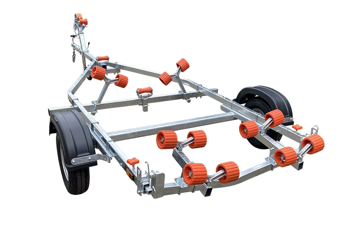 Extreme EXT750 Swing Boat Trailer