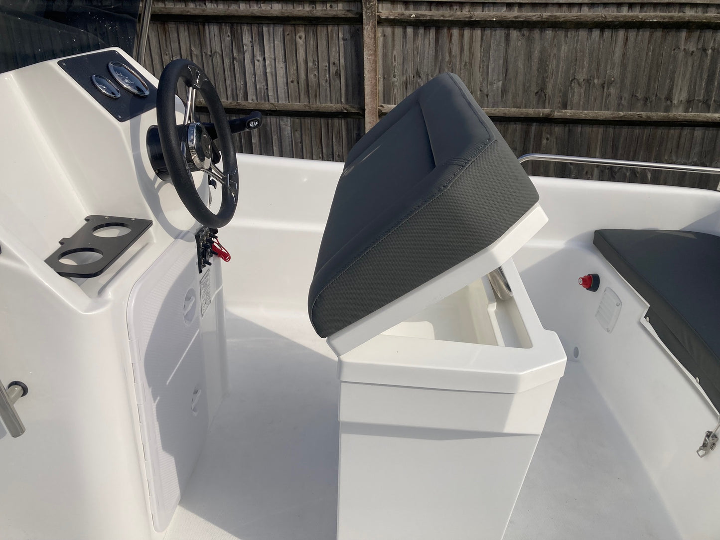 Poseidon Blu Water 170 + Honda Outboard + Road Trailer