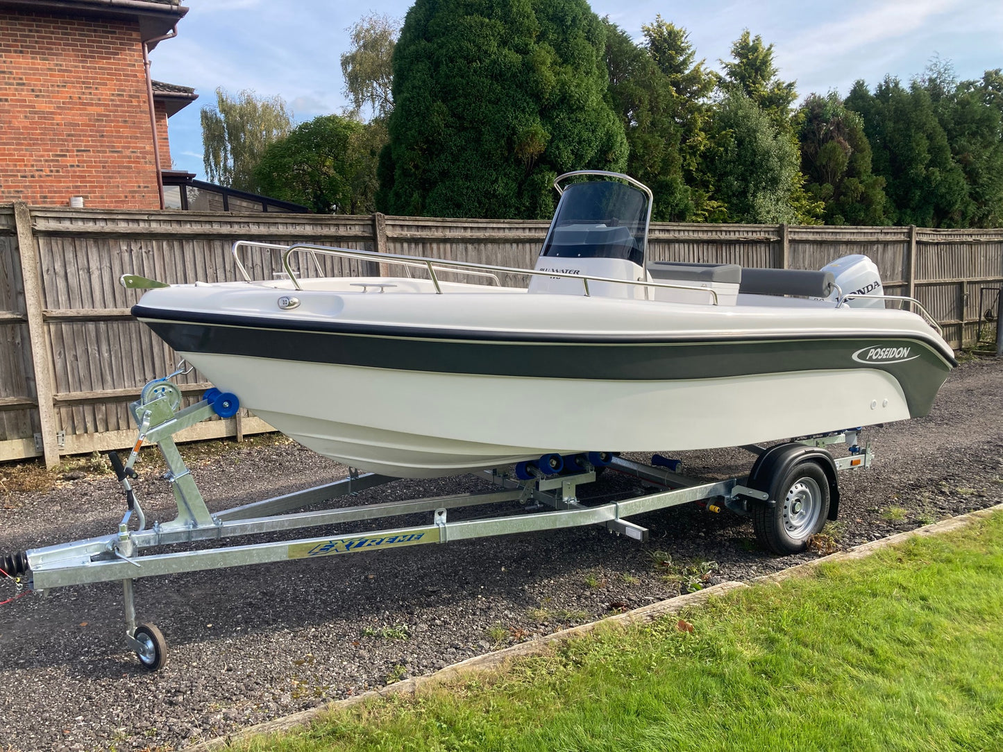 Poseidon Blu Water 170 + Honda Outboard + Road Trailer