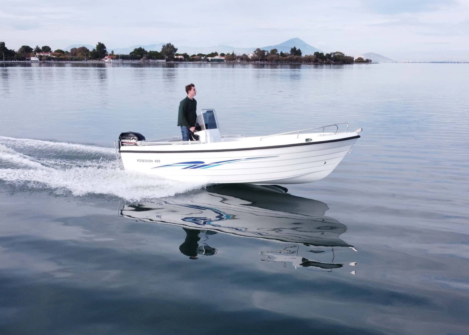 Poseidon Fish 510 T + Honda Outboard - BOATSMART