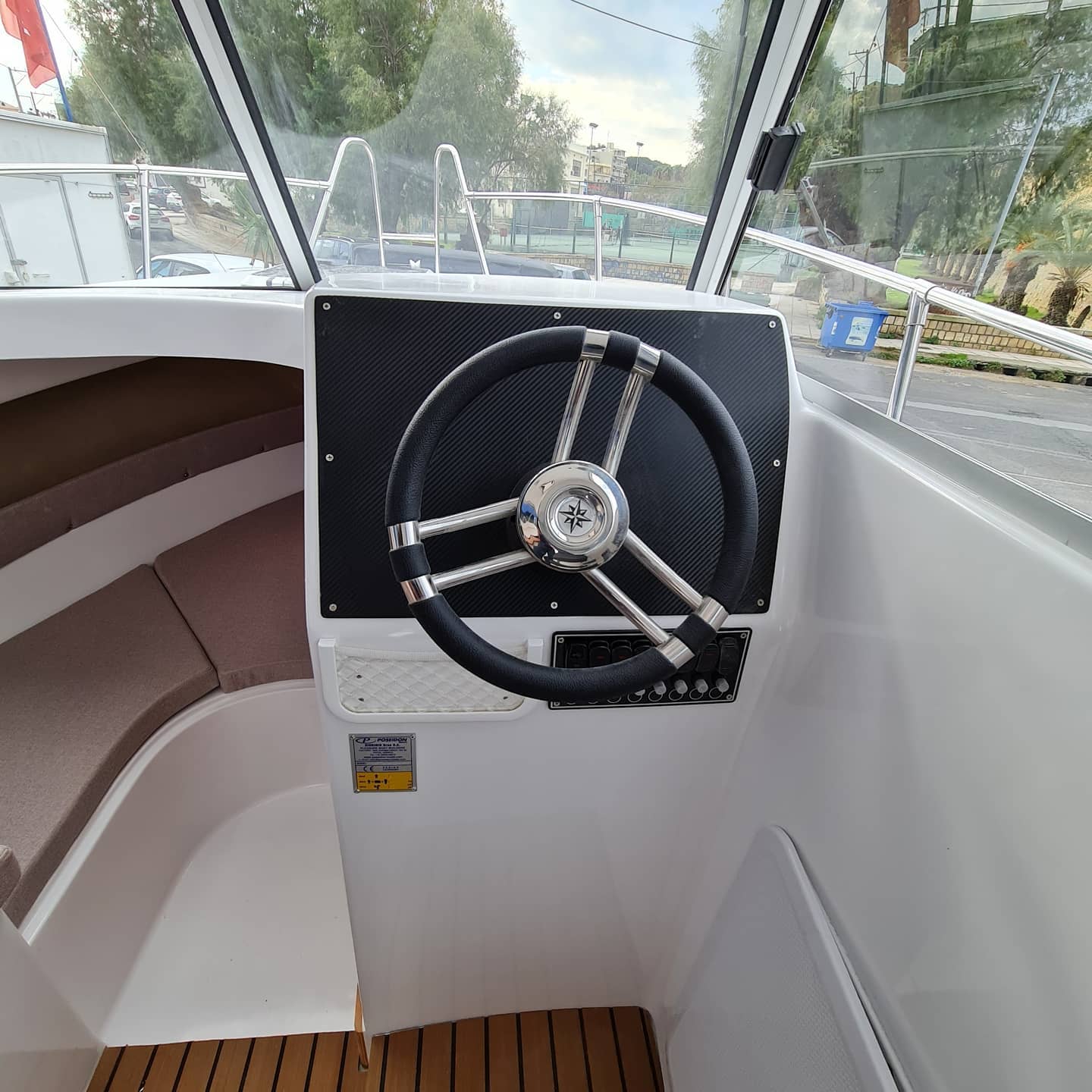 Poseidon King Fisher 650 - BOATSMART