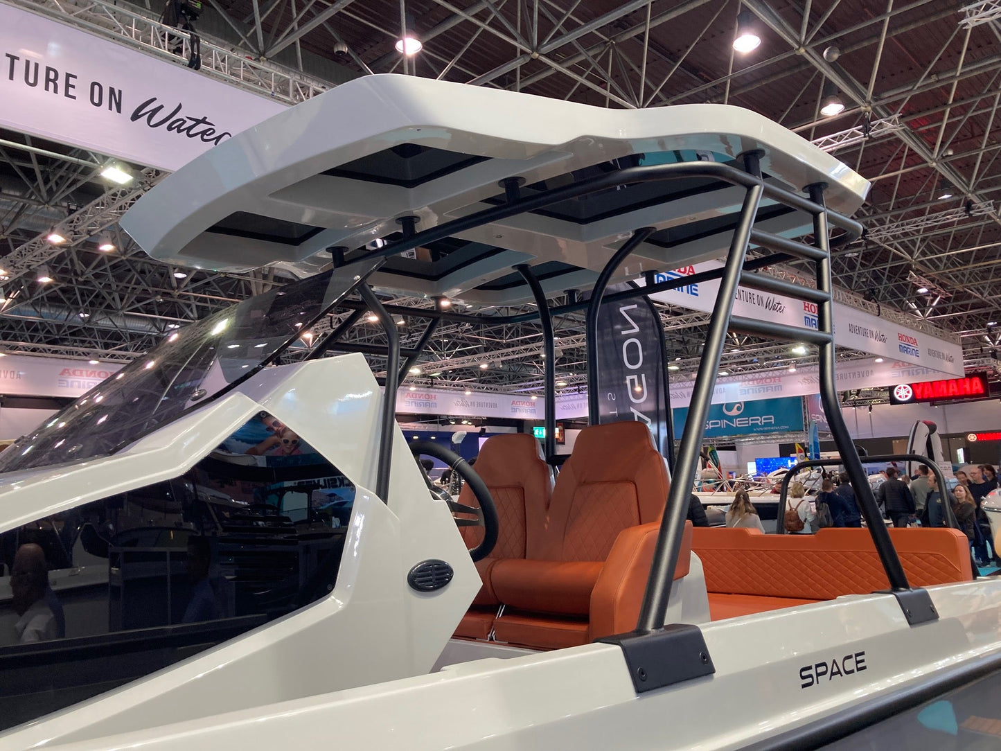 PROTAGON 25 Space + Honda Outboard - BOATSMART