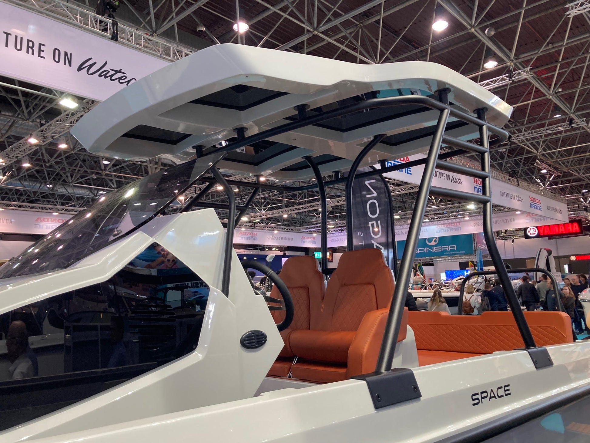 PROTAGON 25 Space + Honda Outboard - BOATSMART