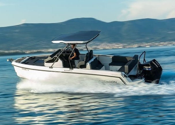 PROTAGON 25 Space + Honda Outboard - BOATSMART