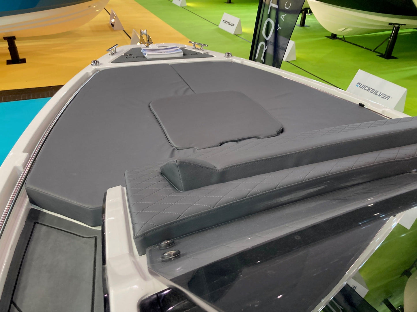 PROTAGON 25 Sundeck + Honda Outboard - BOATSMART