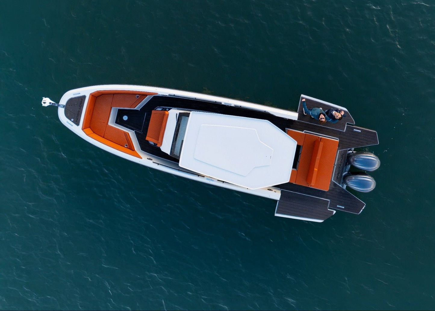 PROTAGON 33 Hard Top + Honda Outboard - BOATSMART