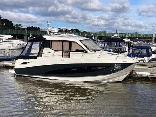 Quicksilver Activ 855 Weekend + 2 x Mercury F200 - BOATSMART