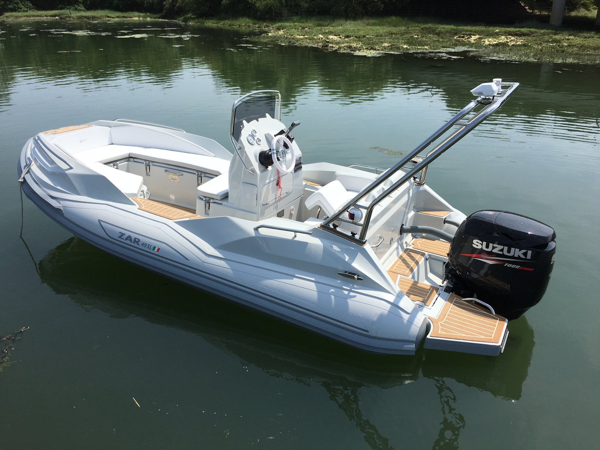 ZAR 49 Sport Luxury - BOATSMART