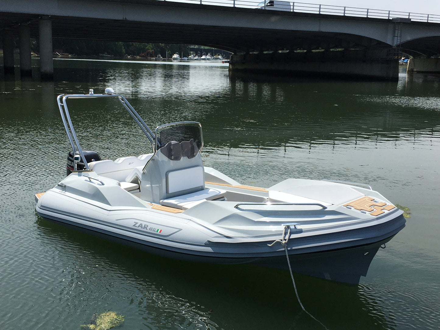 ZAR 49 Sport Luxury - BOATSMART