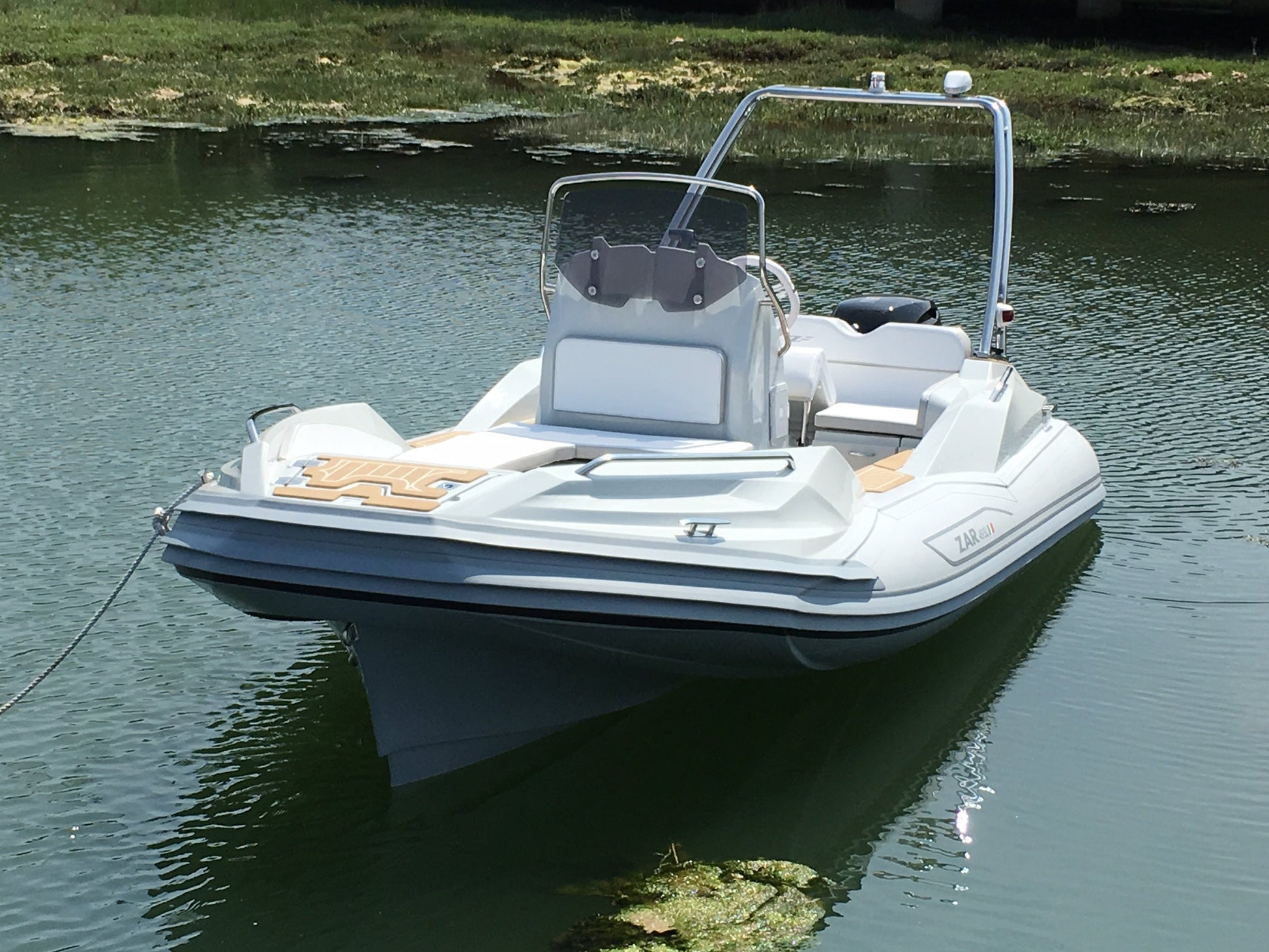 ZAR 49 Sport Luxury - BOATSMART