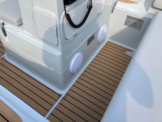 ZAR 49 Sport Luxury - BOATSMART