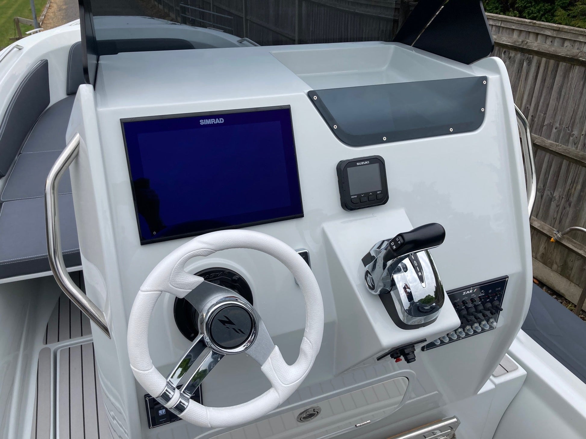 ZAR 79 Sport Luxury - BOATSMART