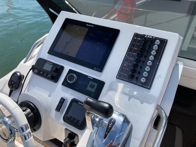 ZAR 85 Sport Luxury - BOATSMART