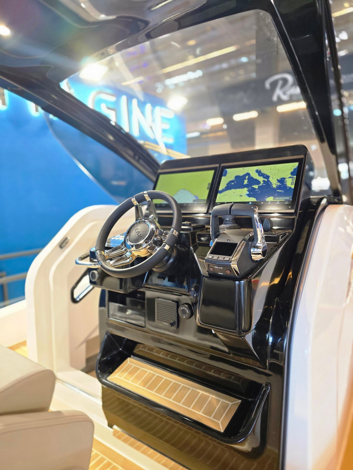 ZAR Imagine 115 - BOATSMART