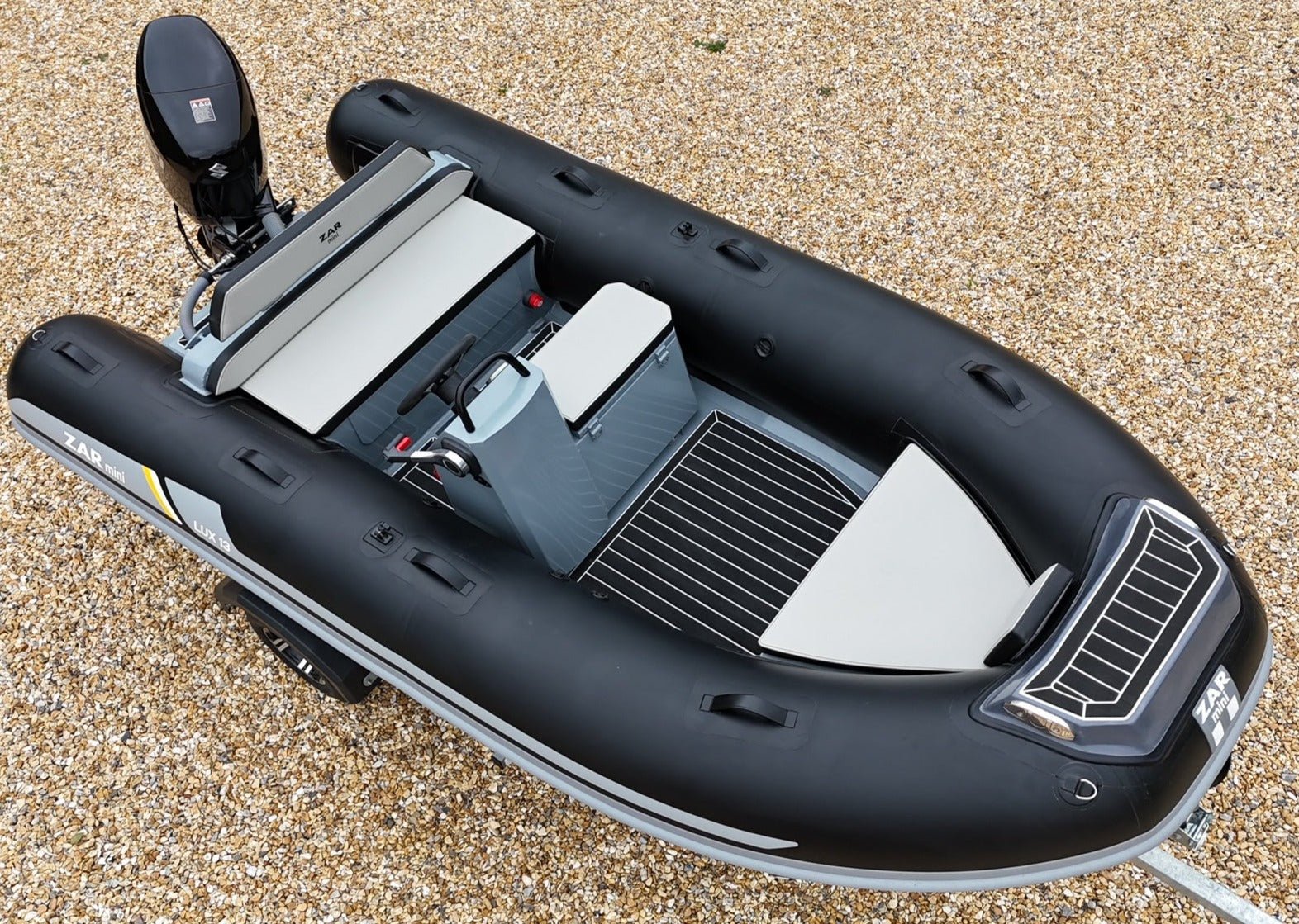 ZAR mini LUX 13 3.9m Console RIB + Honda Outboard - BOATSMART
