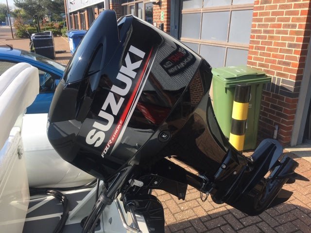ZAR mini RIB PRO 14 4.2m Console RIB+ Honda Outboard - BOATSMART