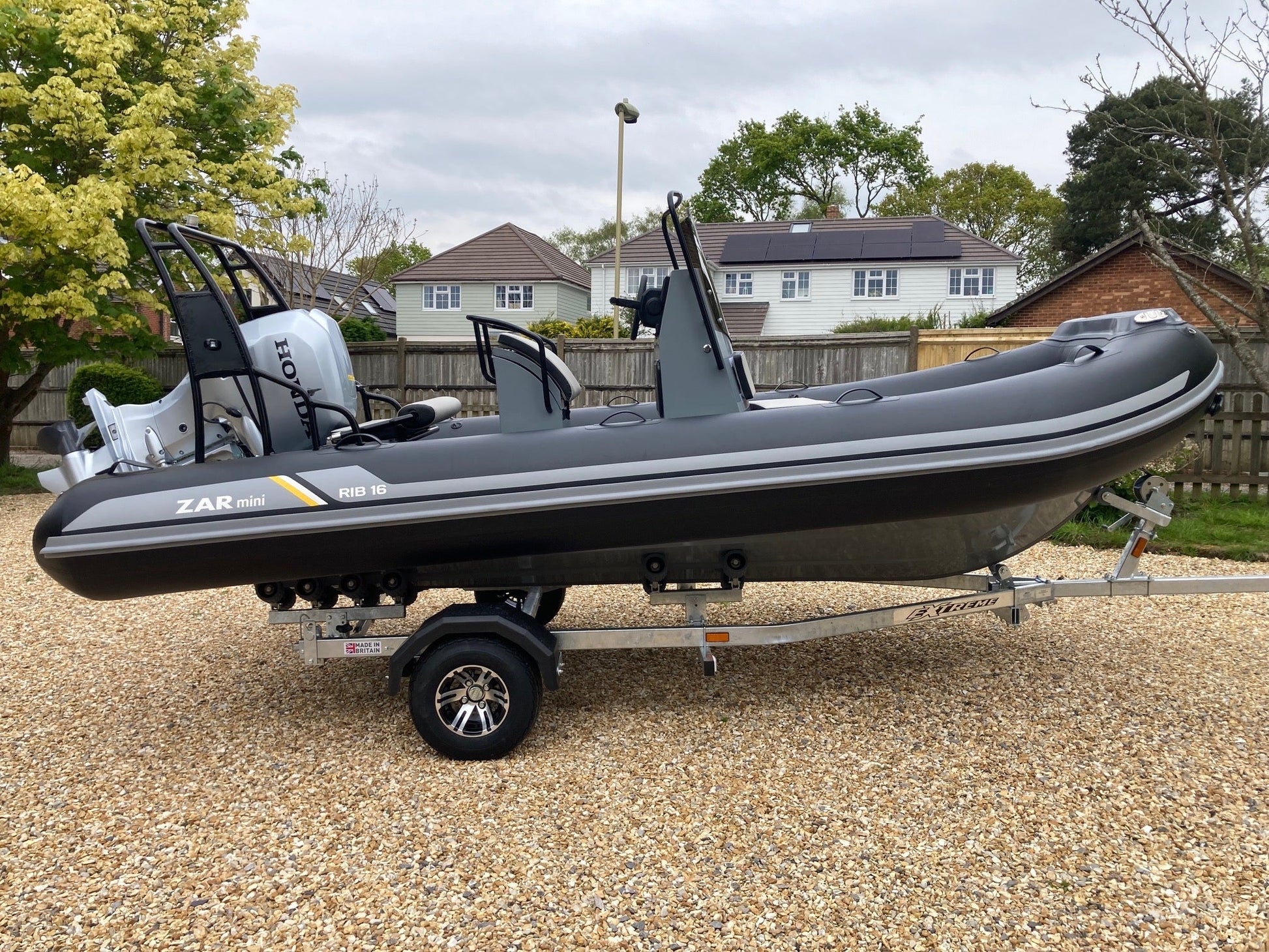 ZAR mini RIB PRO 16 5.0m Family RIB + Honda Outboard - BOATSMART