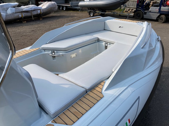 ZAR 49 Sport Luxury - BOATSMART