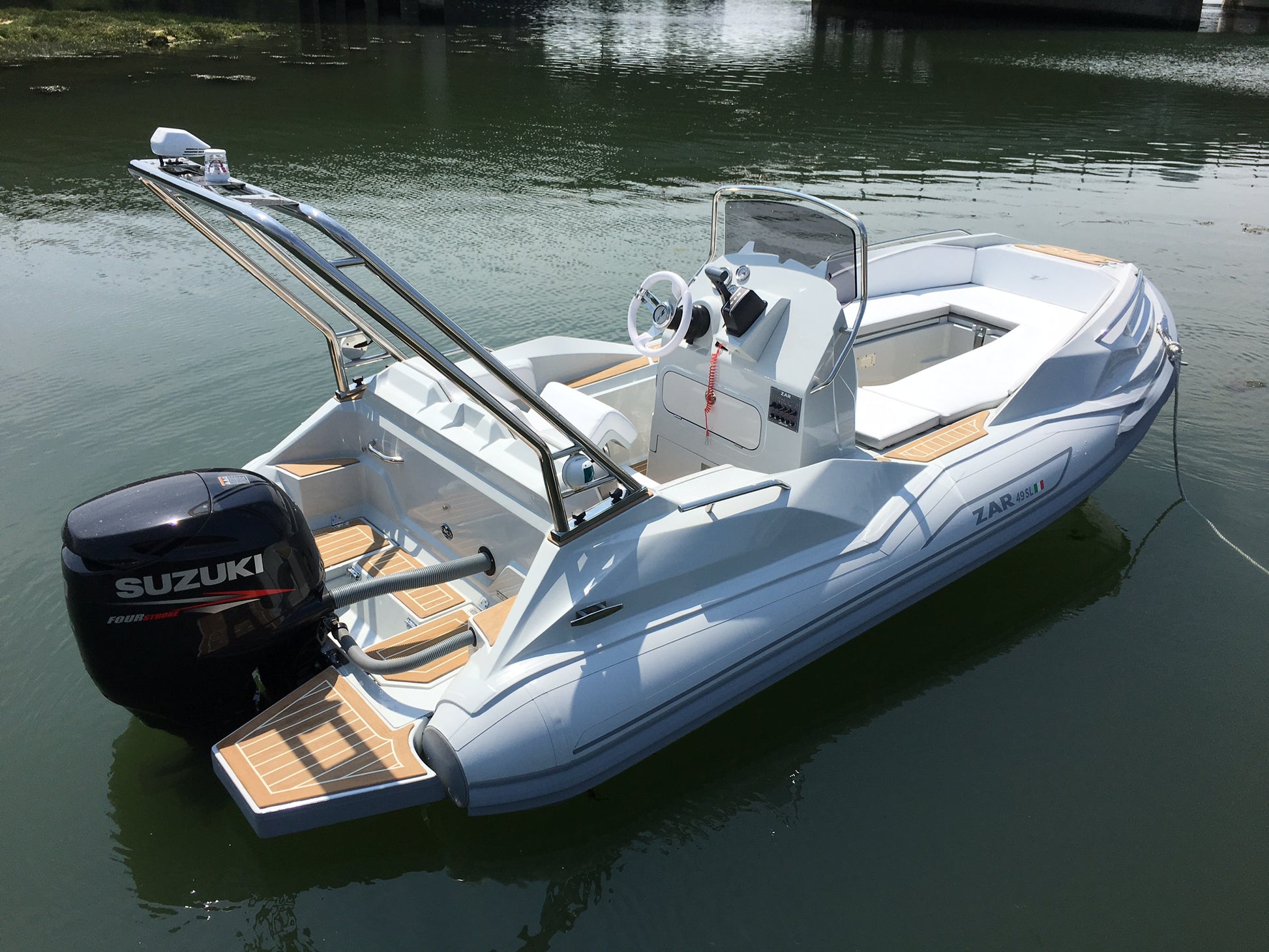 ZAR 49 Sport Luxury - BOATSMART